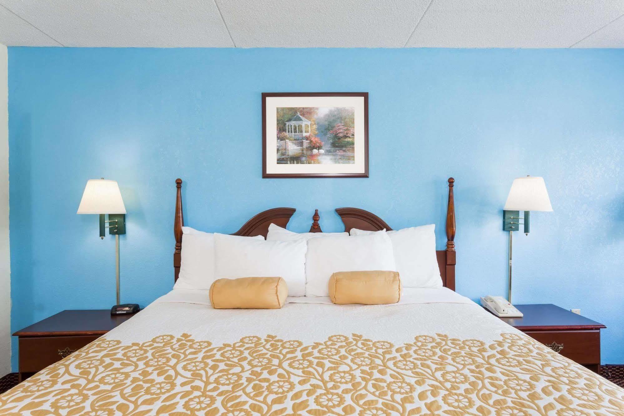 Hamilton Inn Jonesville I-77 Εξωτερικό φωτογραφία